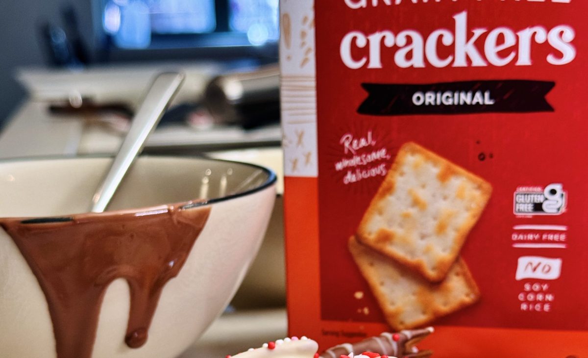 Peanut Butter Crackers Dipped in Chocolate